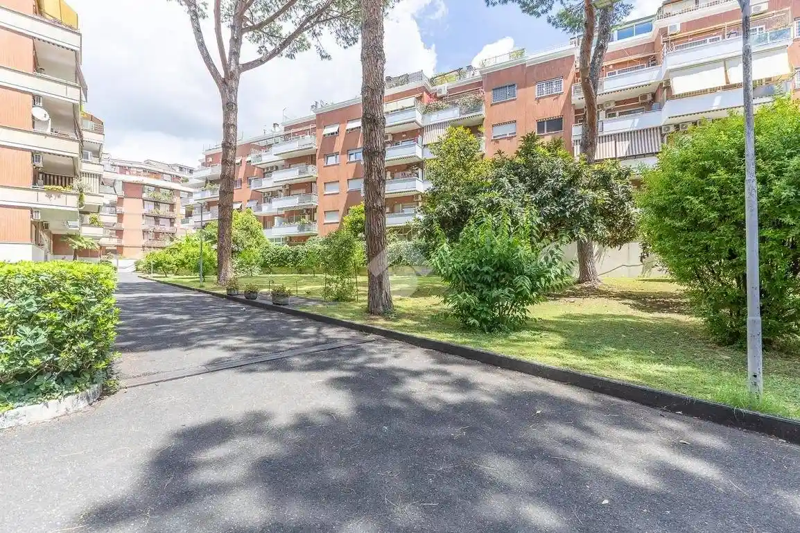 Appartamento in vendita a Roma
