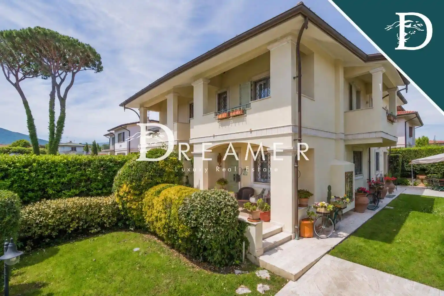 Villa in vendita a Forte dei Marmi