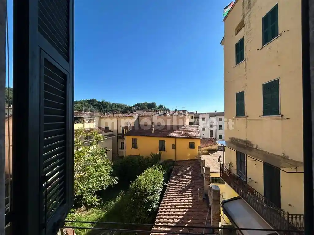 Appartamento in vendita a Carrara
