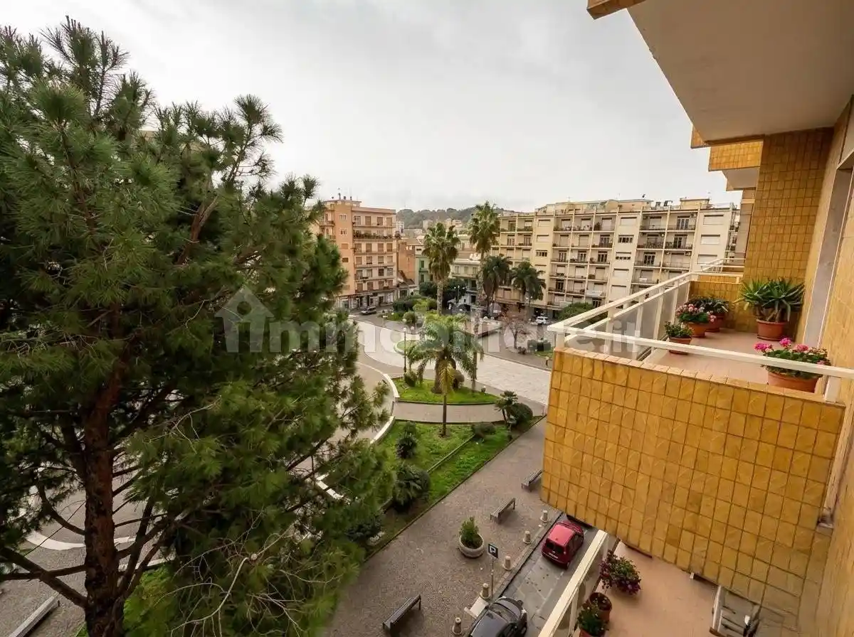 Appartamento in vendita a Barcellona Pozzo di Gotto