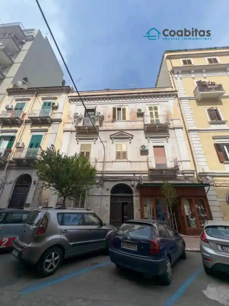 Appartamento in vendita a Taranto