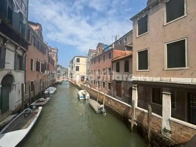 Appartamento in vendita a Venezia