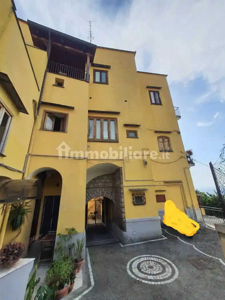 Appartamento in asta a Vico Equense