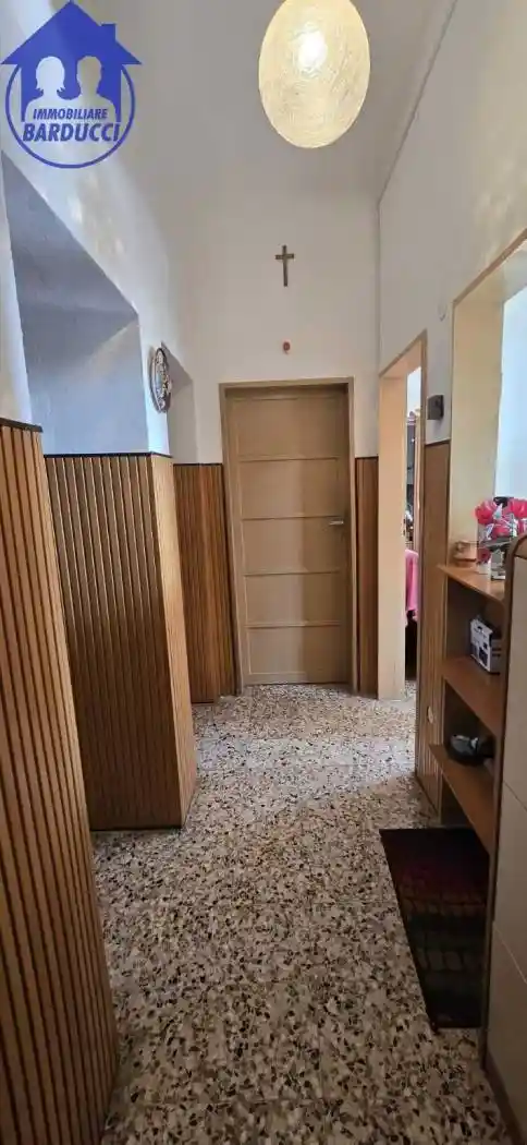 Appartamento in vendita a Borghi