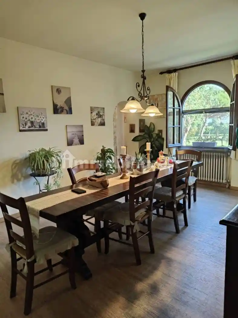 Villa in vendita a Pisa