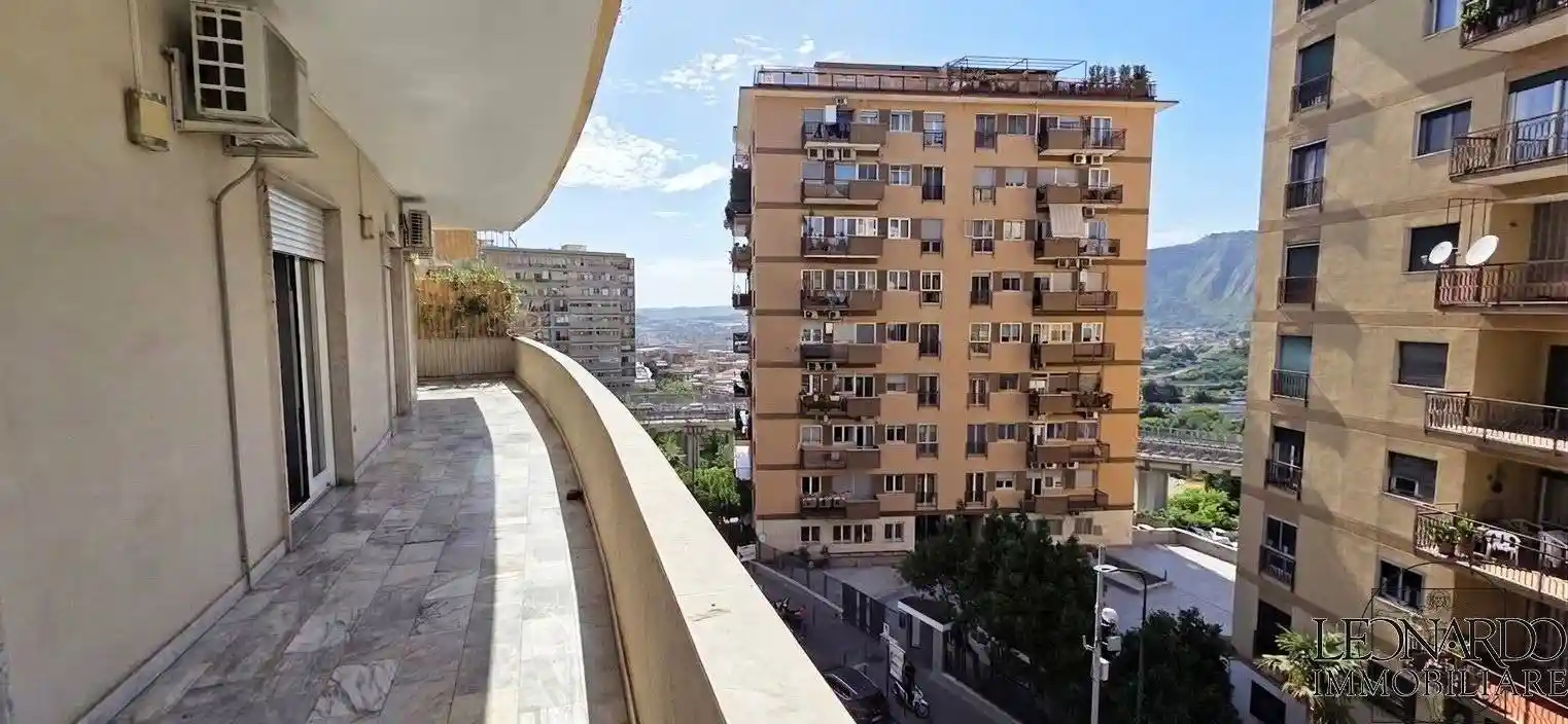 Appartamento in affitto a Napoli