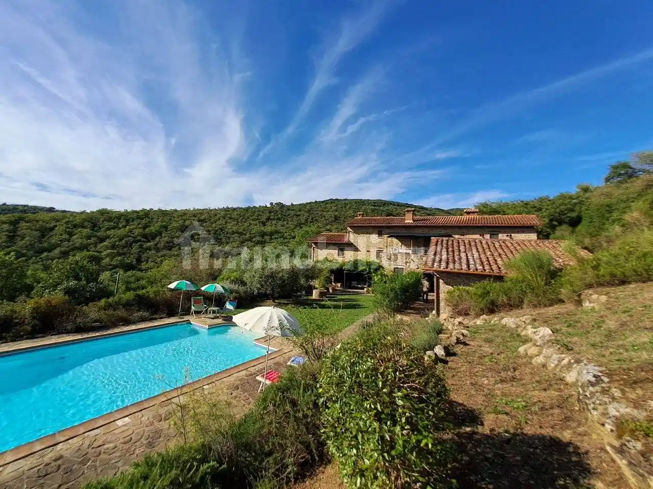 Rustico - Casale in vendita a Tuoro sul Trasimeno