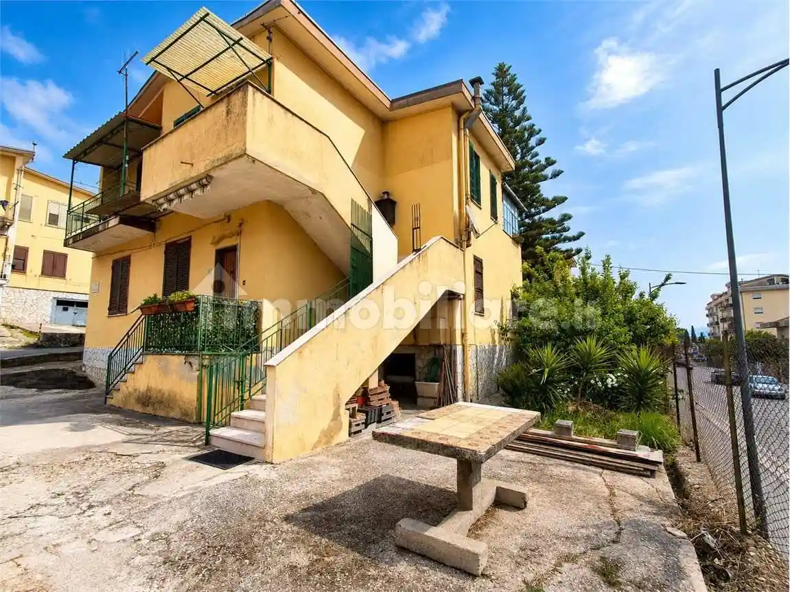 Appartamento in vendita a Eboli