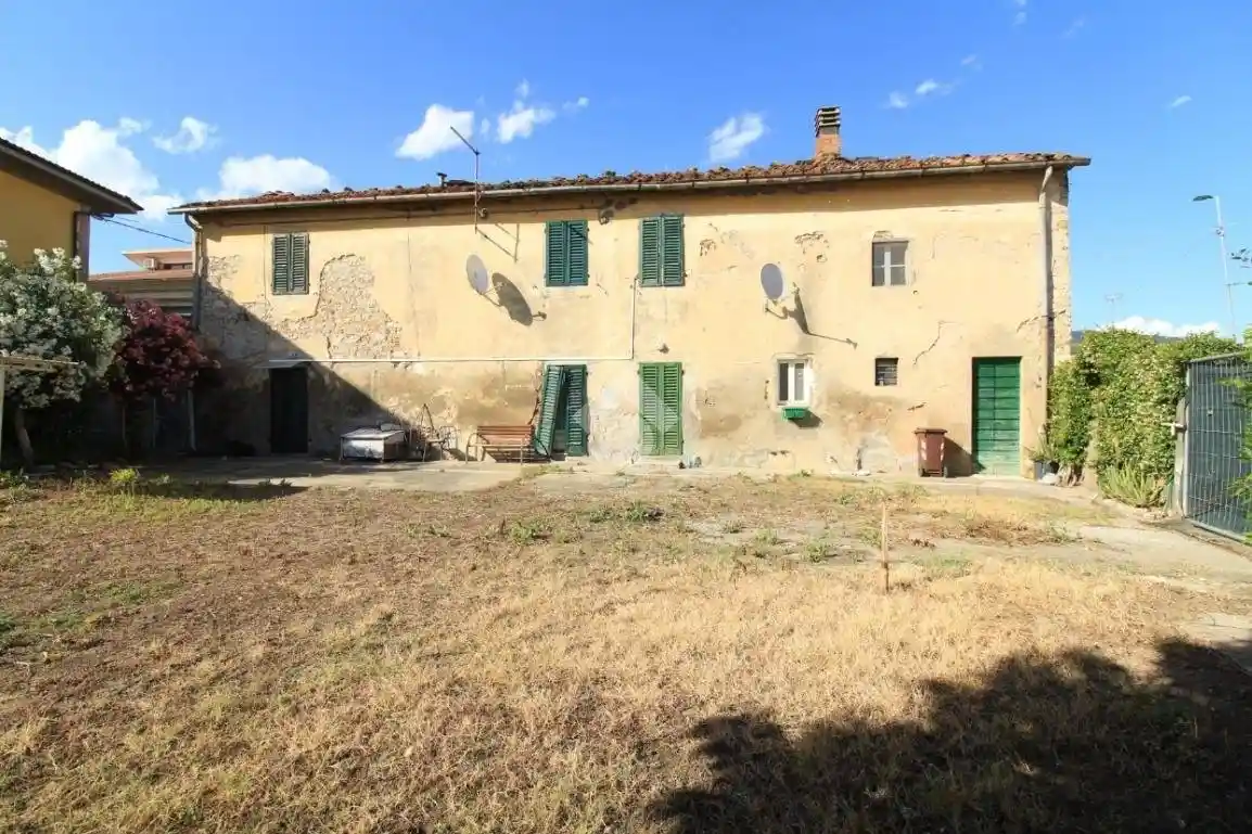 Casa indipendente in vendita a Monsummano Terme