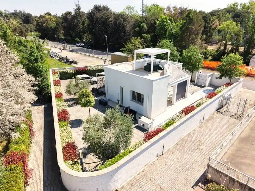 Villa in vendita a Pisa