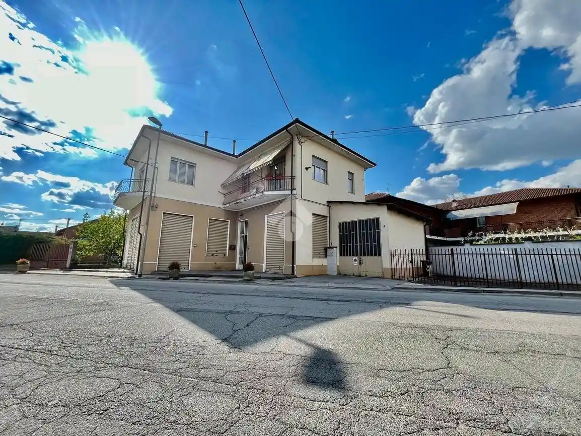 Casa indipendente in vendita a Carmagnola