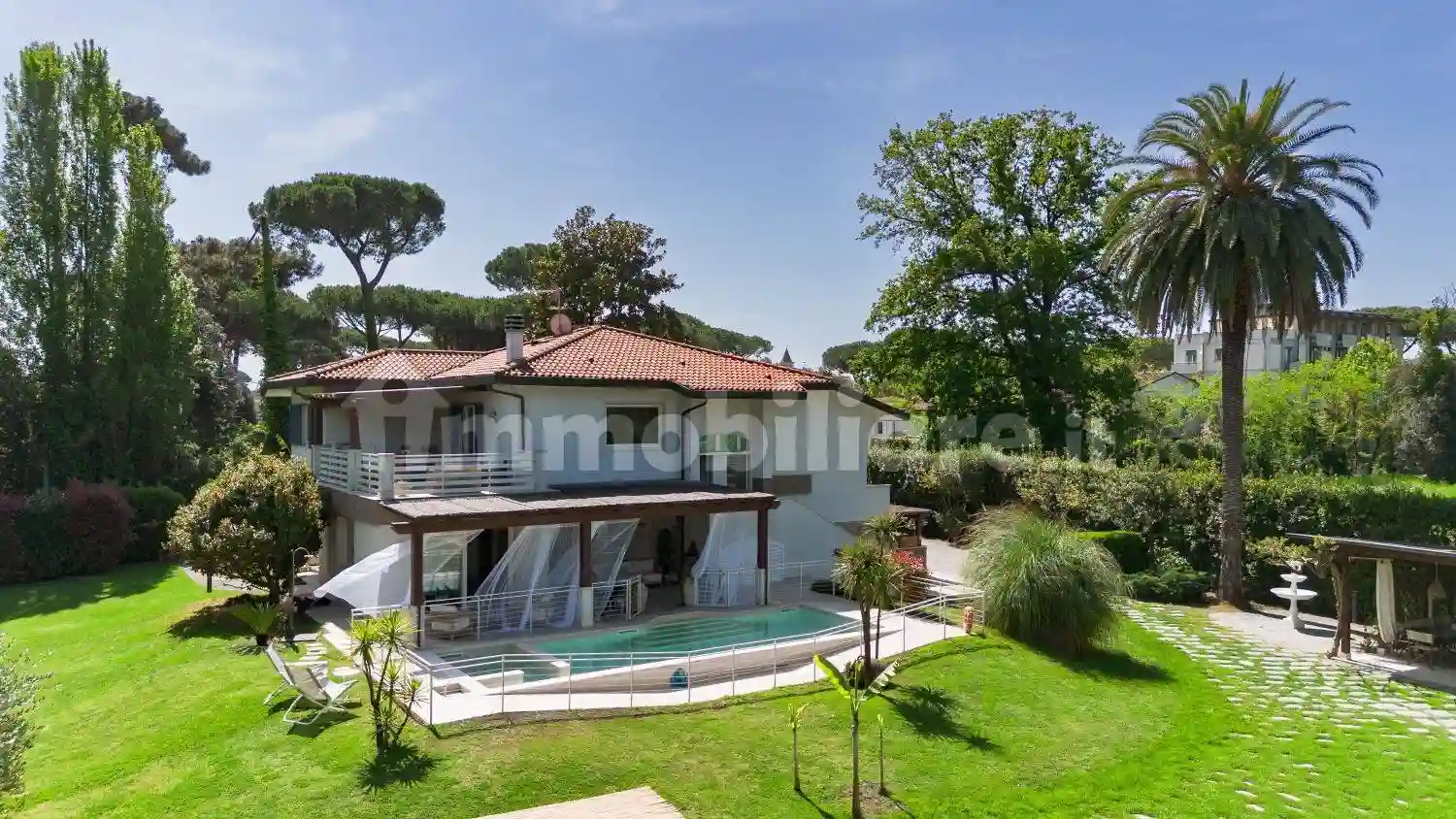 Villa - foto 2