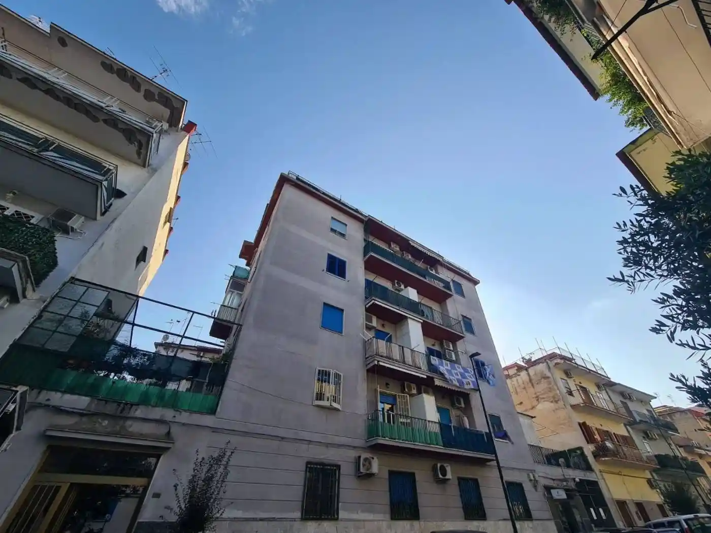 Appartamento in vendita a Napoli