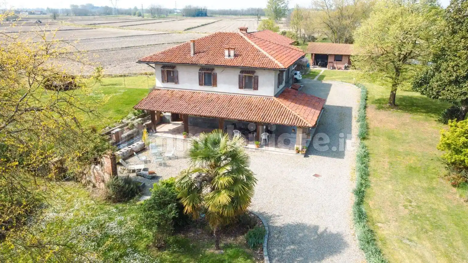 Rustico - Casale in vendita a Recetto