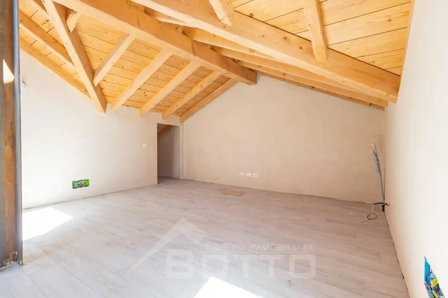 Appartamento in vendita a Cannobio