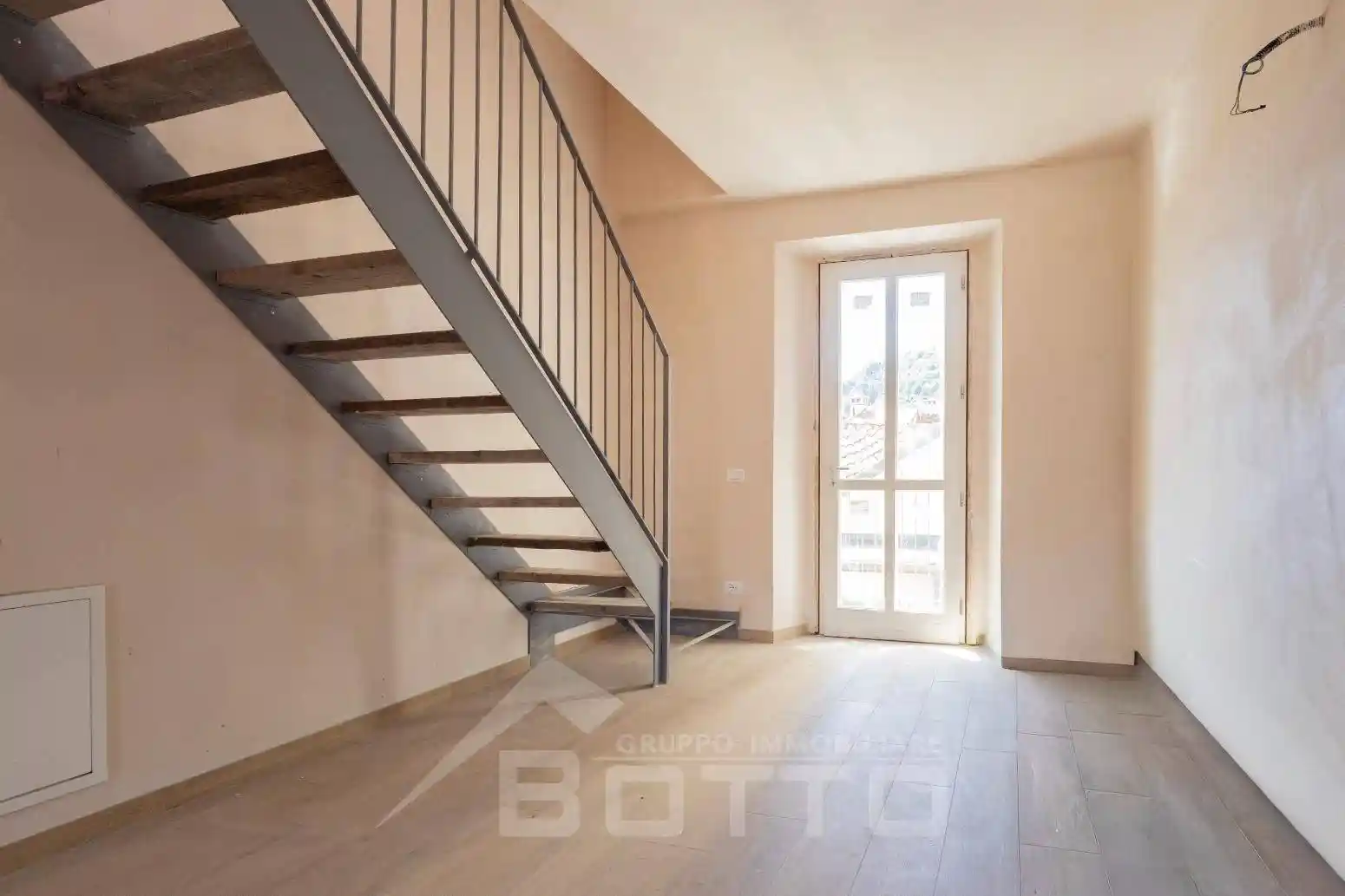 Appartamento in vendita a Cannobio