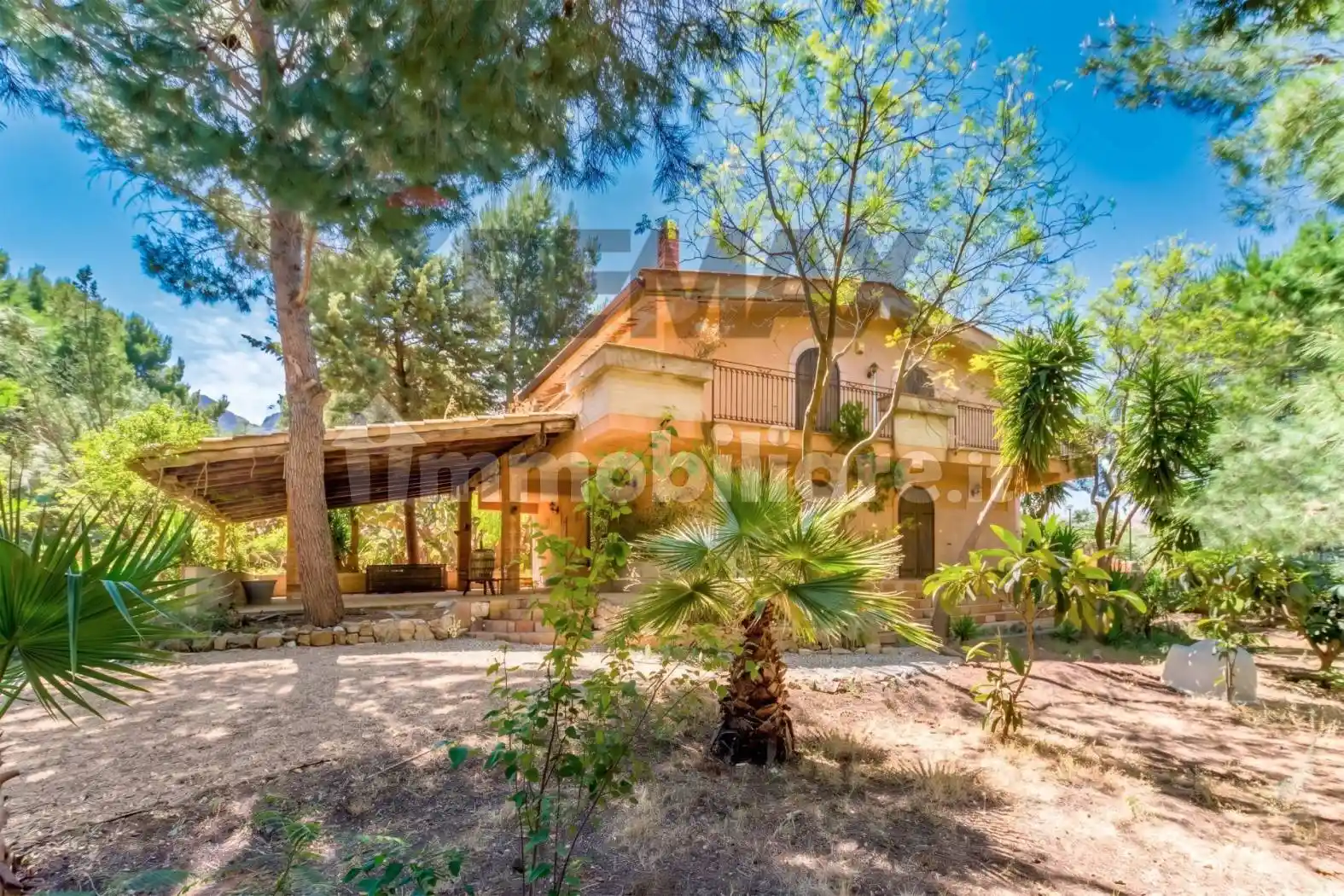 Villa in vendita a Ventimiglia di Sicilia