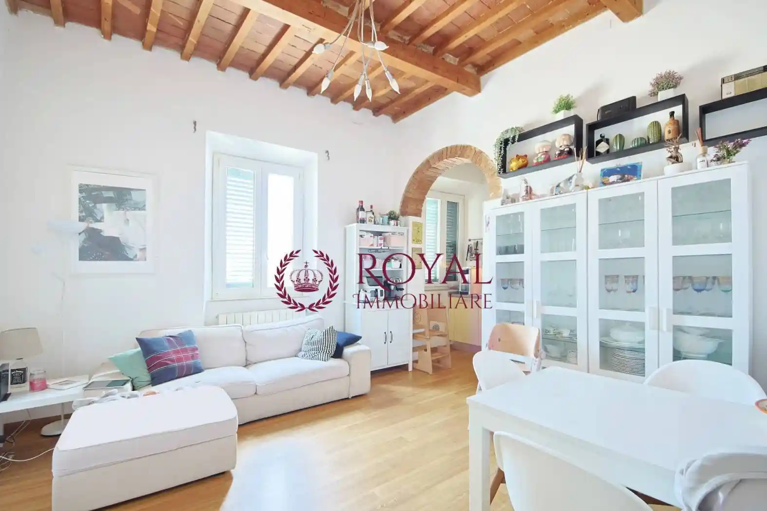 Appartamento in vendita a Livorno