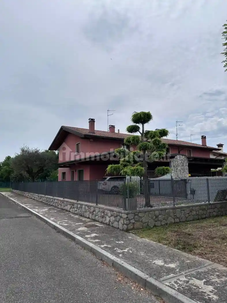 Villetta a schiera in vendita a Trivignano Udinese