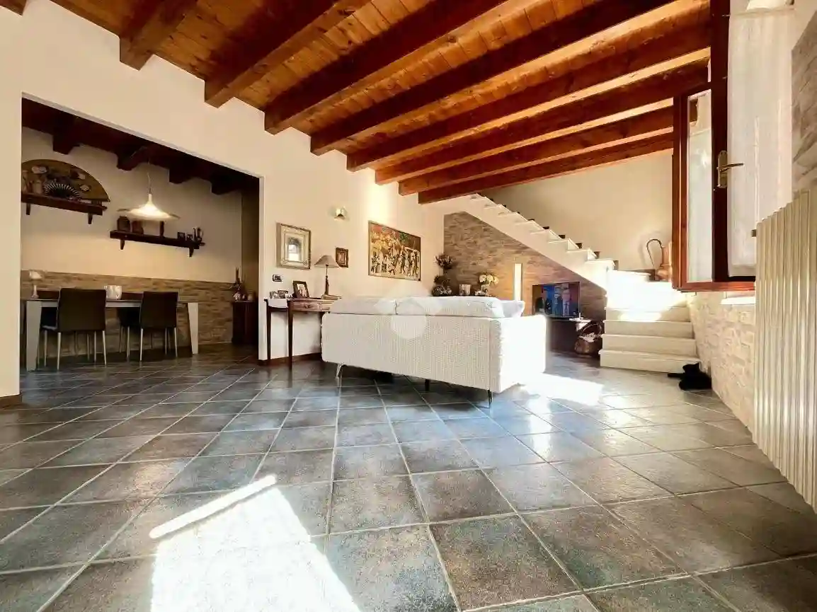 Casa indipendente - foto 2