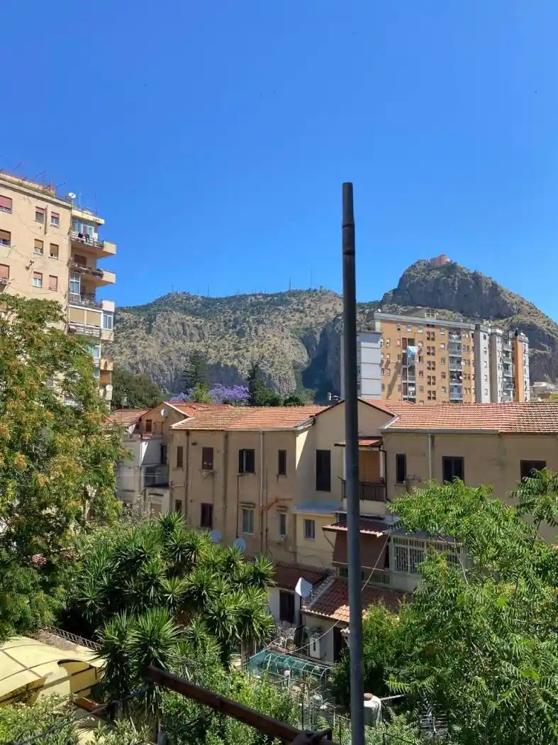 Appartamento in vendita a Palermo