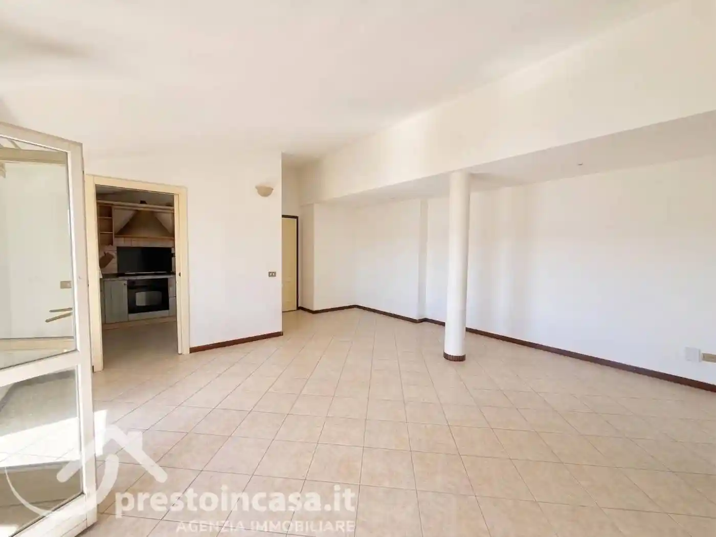 Appartamento in vendita a Viareggio