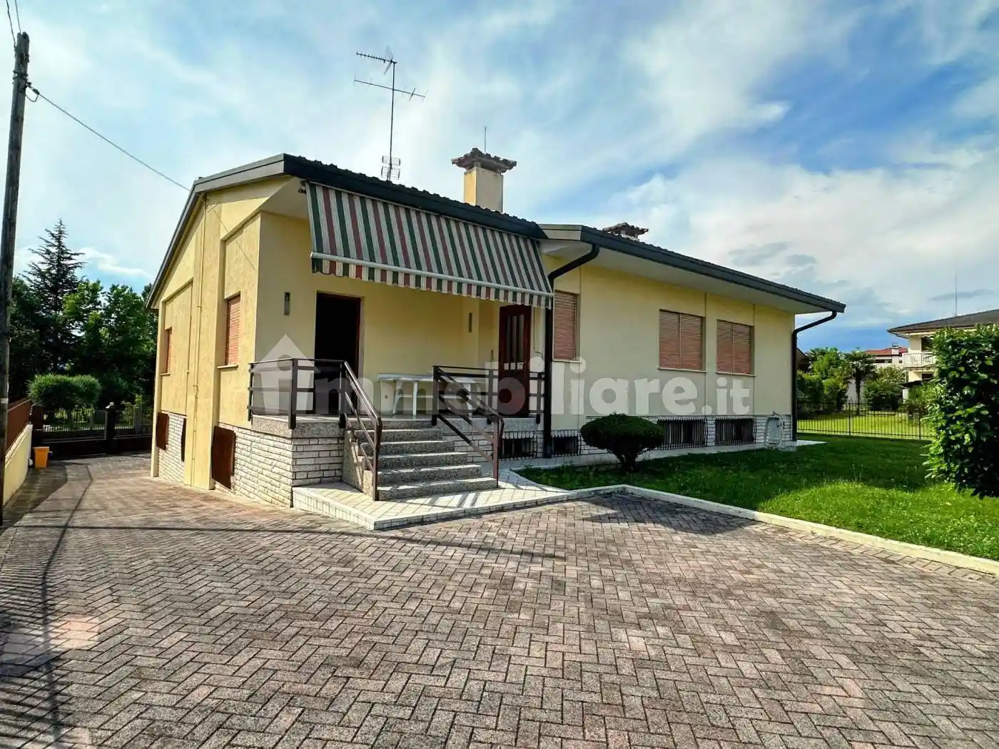 Villa in vendita a Pordenone
