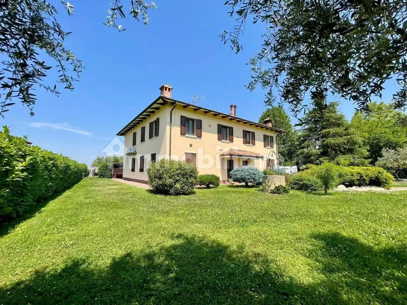 Villa in vendita a Castenaso