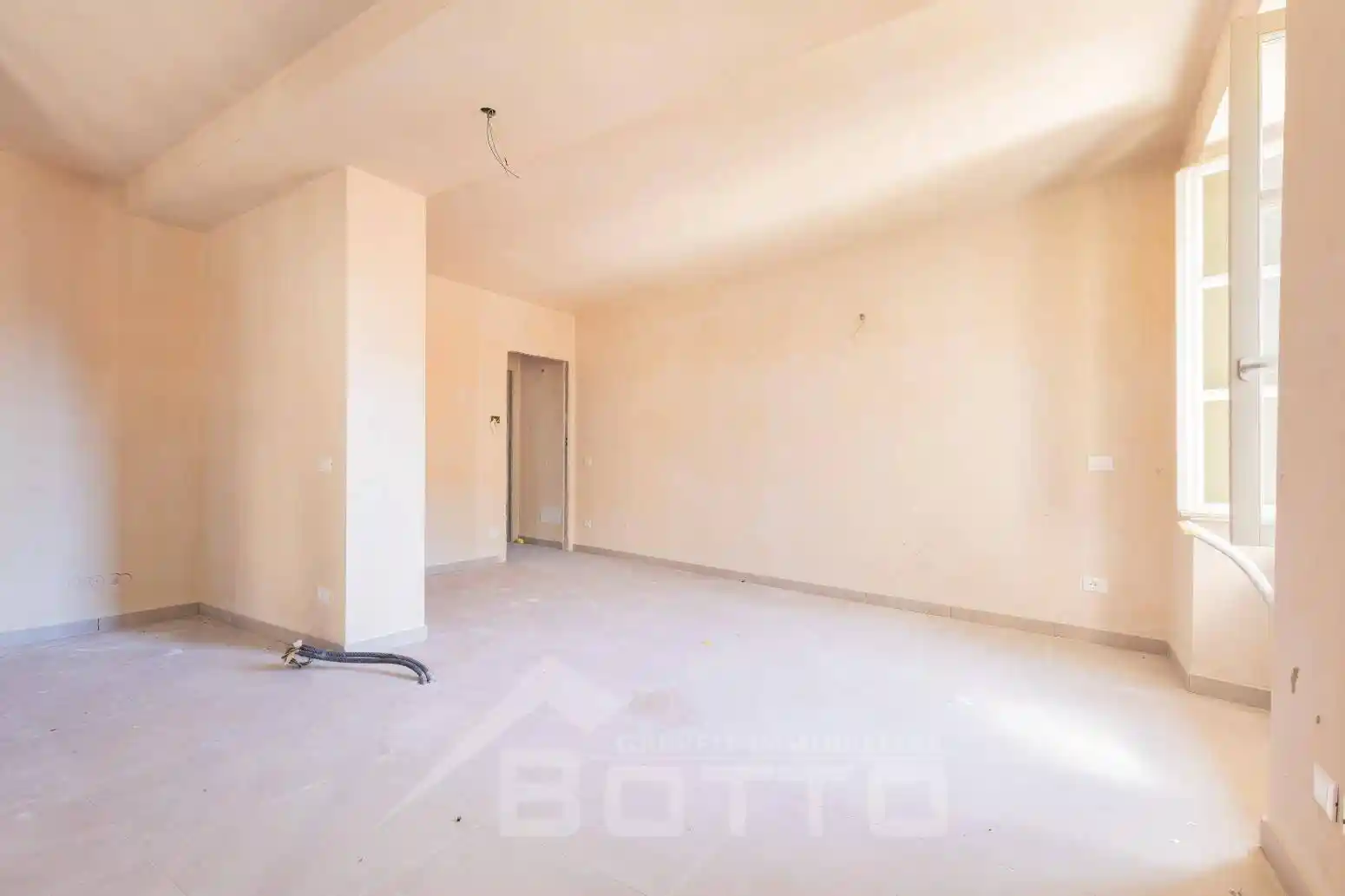 Appartamento in vendita a Cannobio