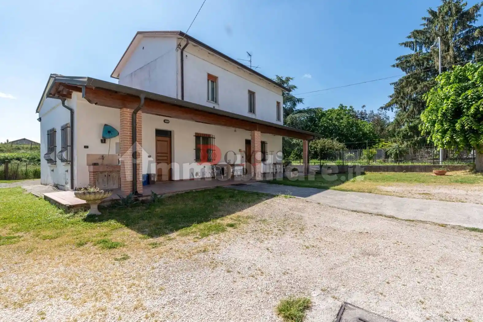 Villa in vendita a Bagnolo San Vito