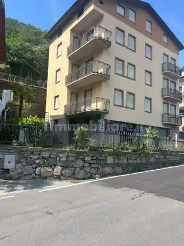 Casa indipendente in vendita a Sondrio