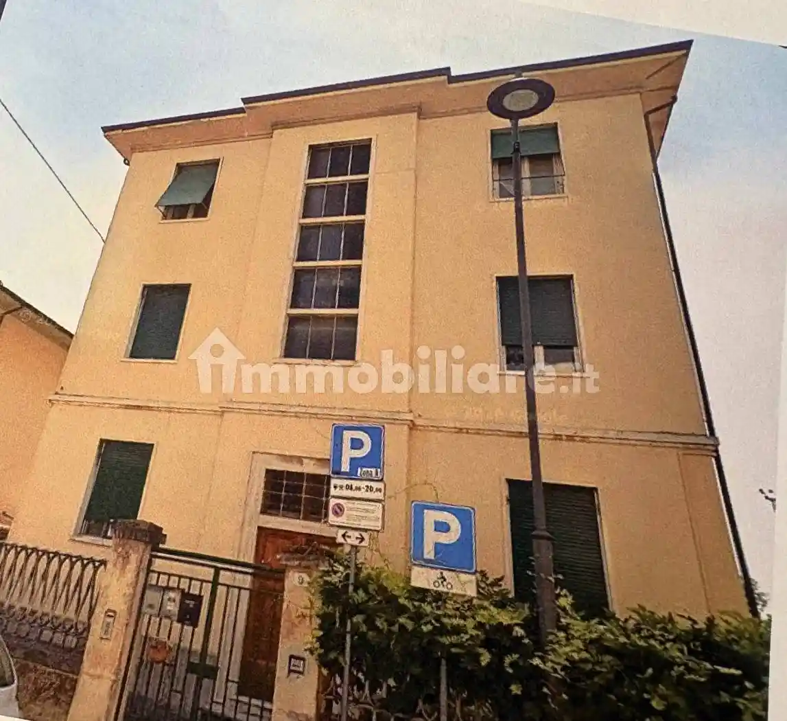 Appartamento in vendita a Pisa