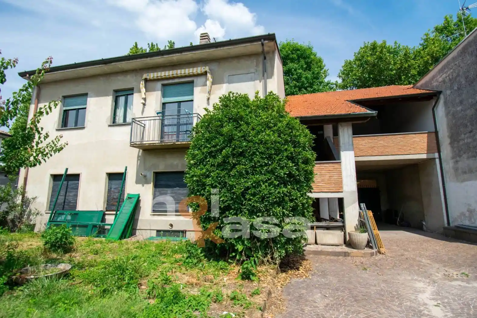 Villa in vendita a Castano Primo