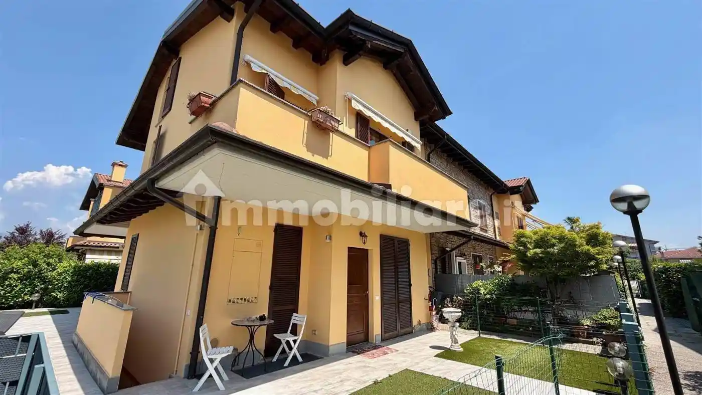 Appartamento in vendita a Madone