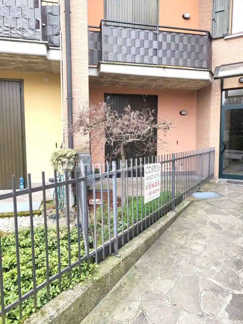 Appartamento in vendita a Mornico al Serio