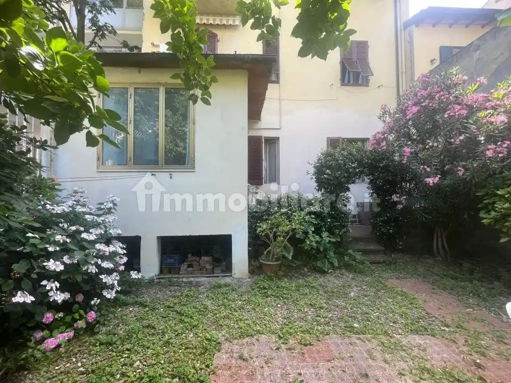Appartamento in vendita a Firenze