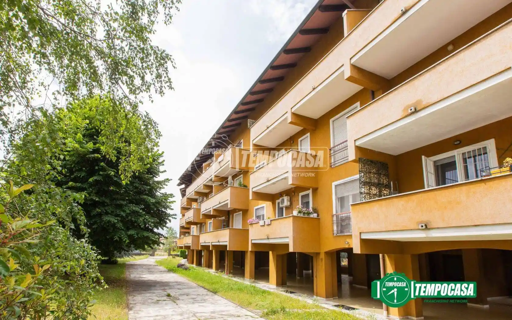 Appartamento in vendita a Buscate