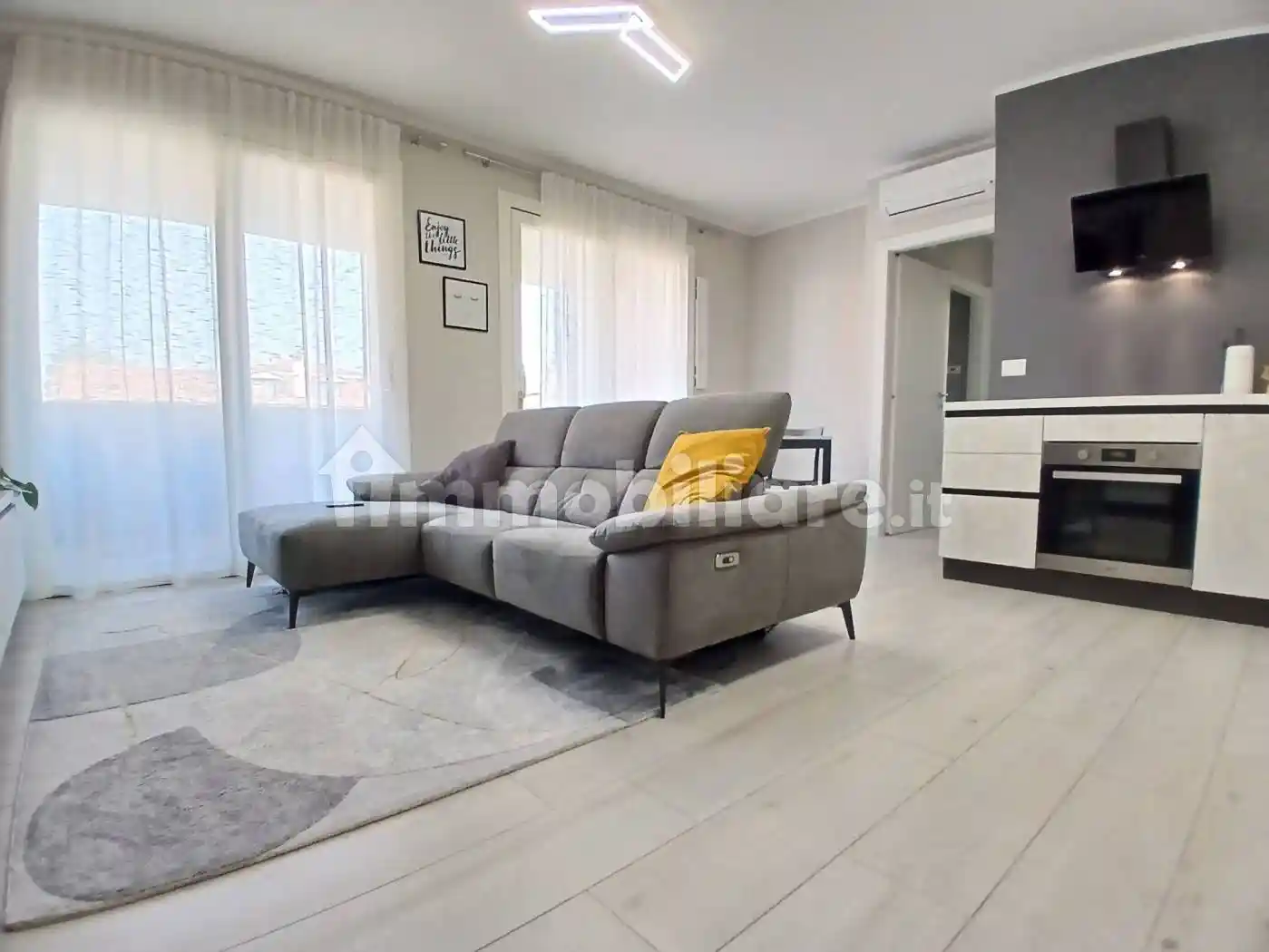 Appartamento in vendita a Villa Guardia