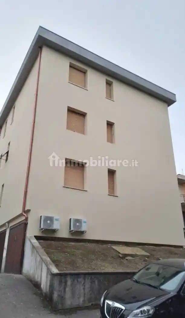 Appartamento in vendita a Cavriglia