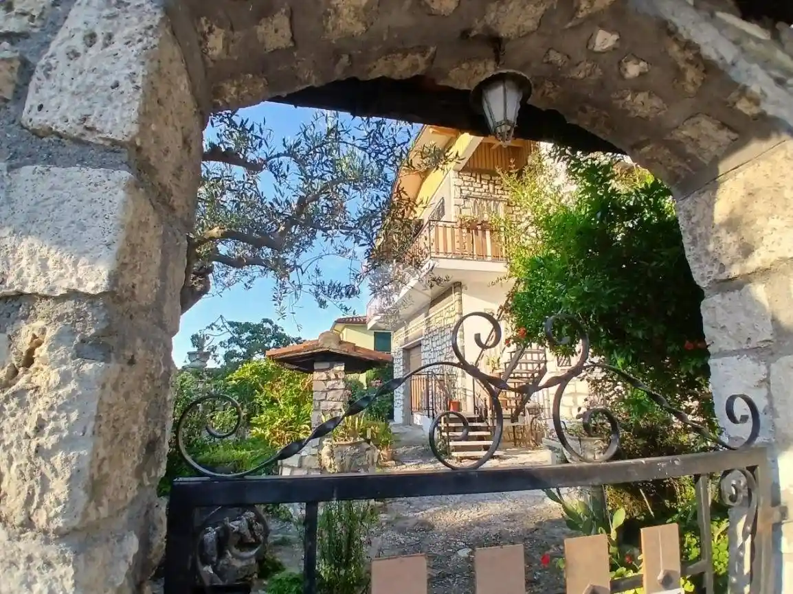 Villa in vendita a Sant'Agata sul Santerno