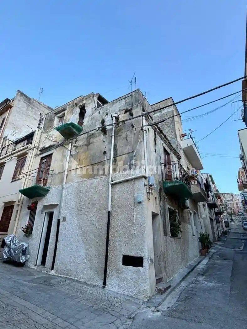 Casa indipendente in vendita a Castellammare del Golfo