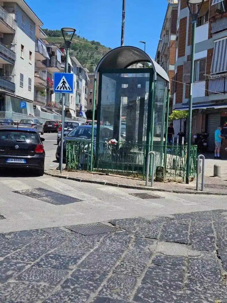 Appartamento in vendita a Napoli
