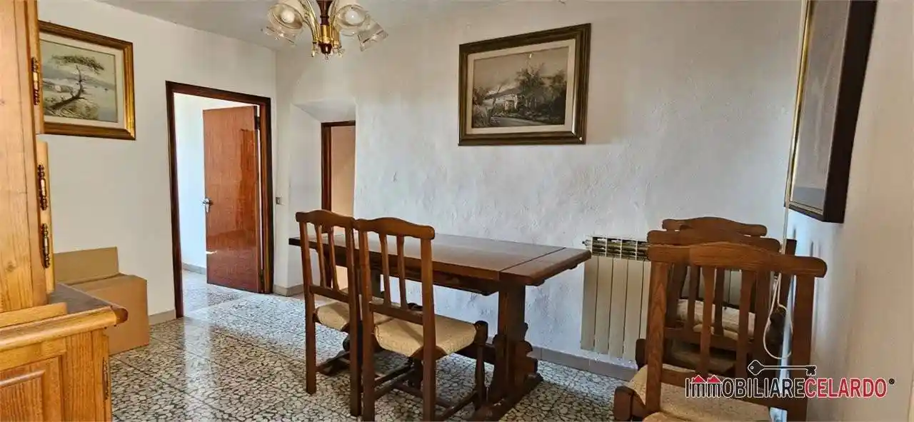 Appartamento in vendita a Casole d'Elsa