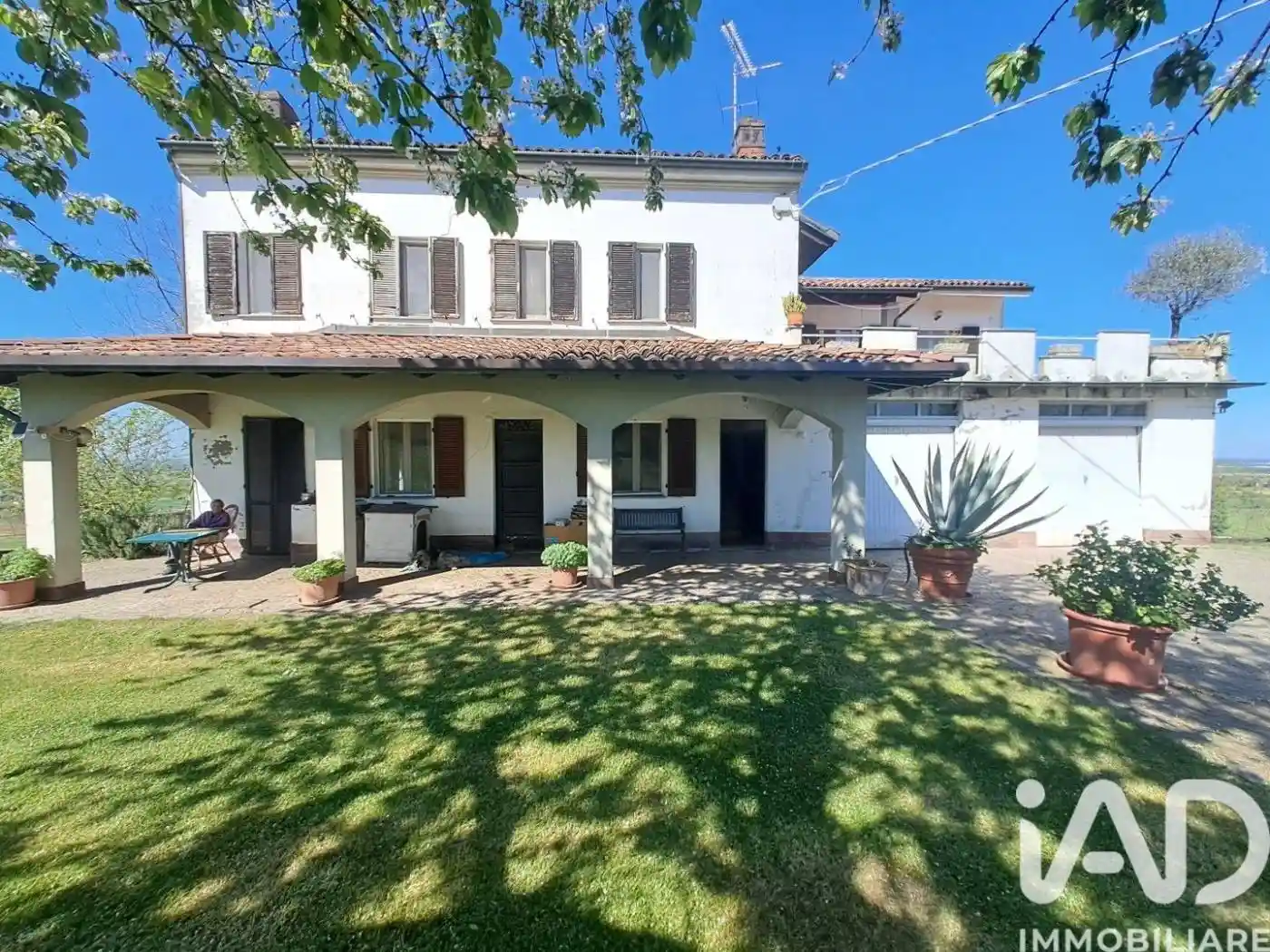 Villa in vendita a San Salvatore Monferrato