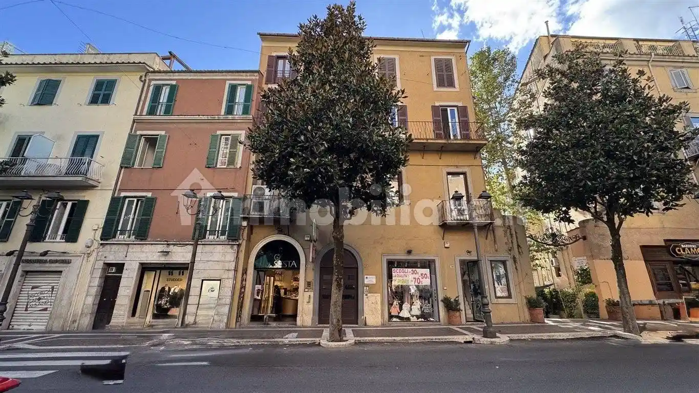 Appartamento in vendita a Albano Laziale