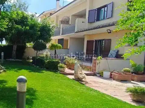 Villa in vendita a Eboli