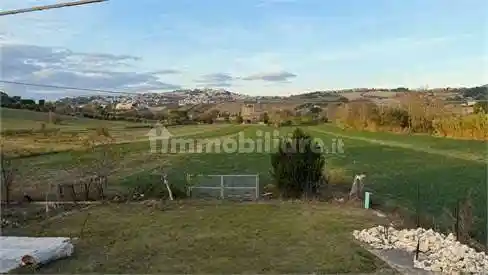 Villa in vendita a Camerano