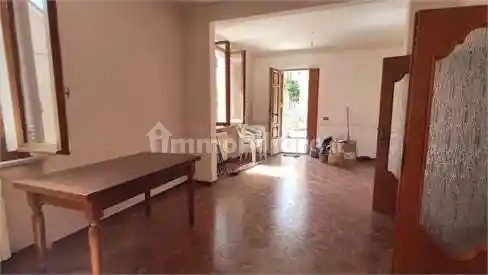 Casa indipendente in vendita a Falconara Marittima