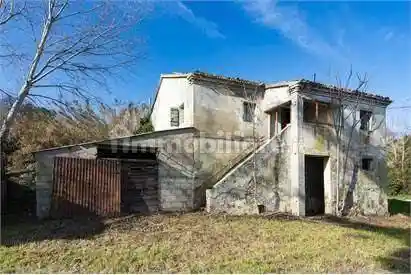 Rustico - Casale in vendita a Ancona