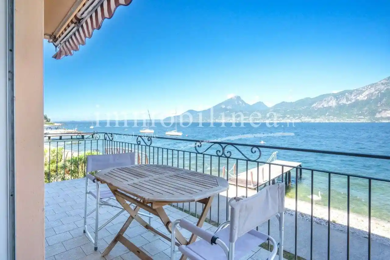 Appartamento in vendita a Brenzone sul Garda